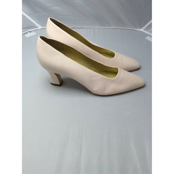 Vintage Womens Nine West Blush Pink Neutral 3in Heels Pumps Slip On Office 9m - Picture 1 of 11